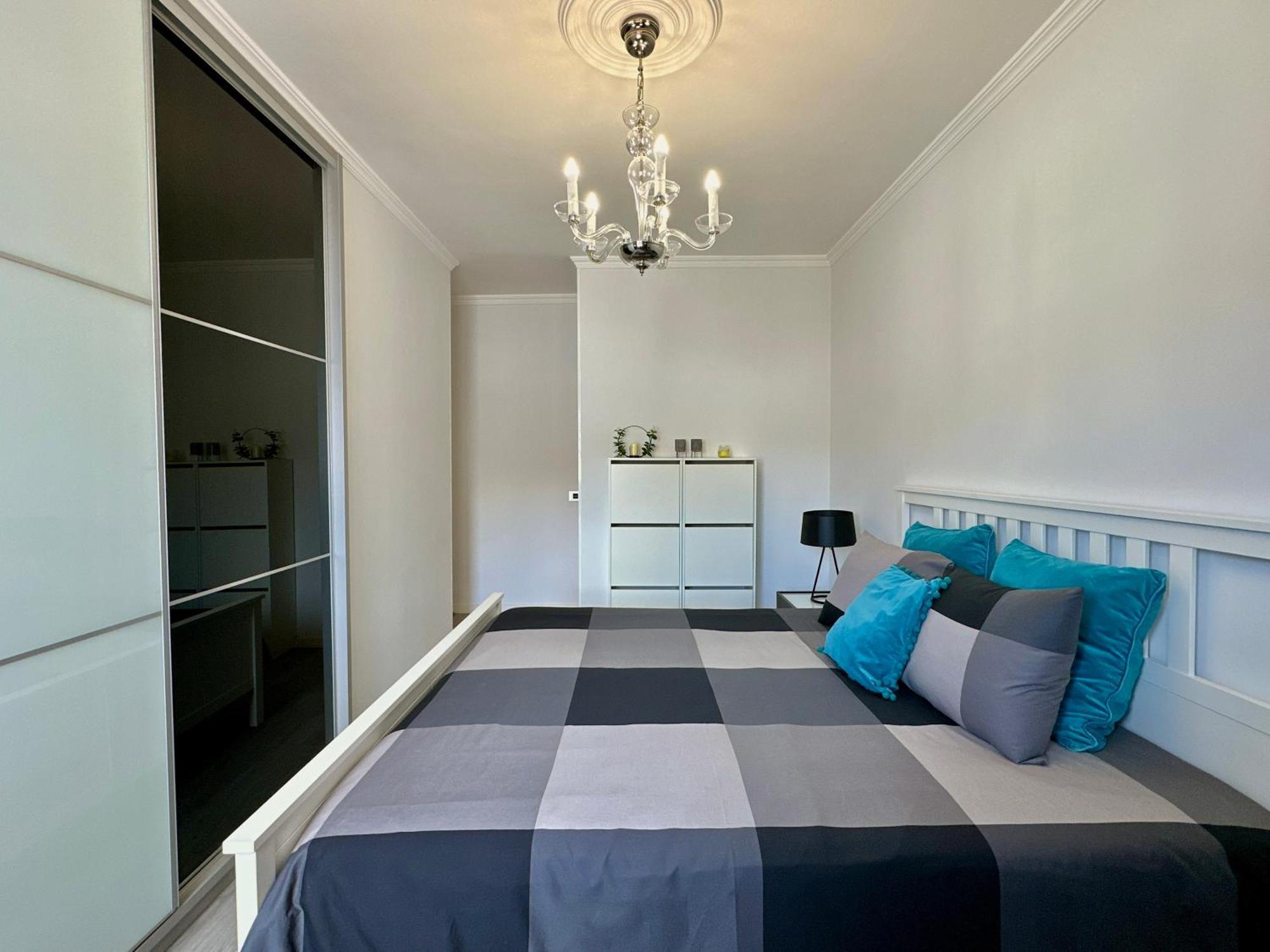 Hostiguest Coliving Leon Y Castillo Las Palmas de Gran Canaria Exterior photo