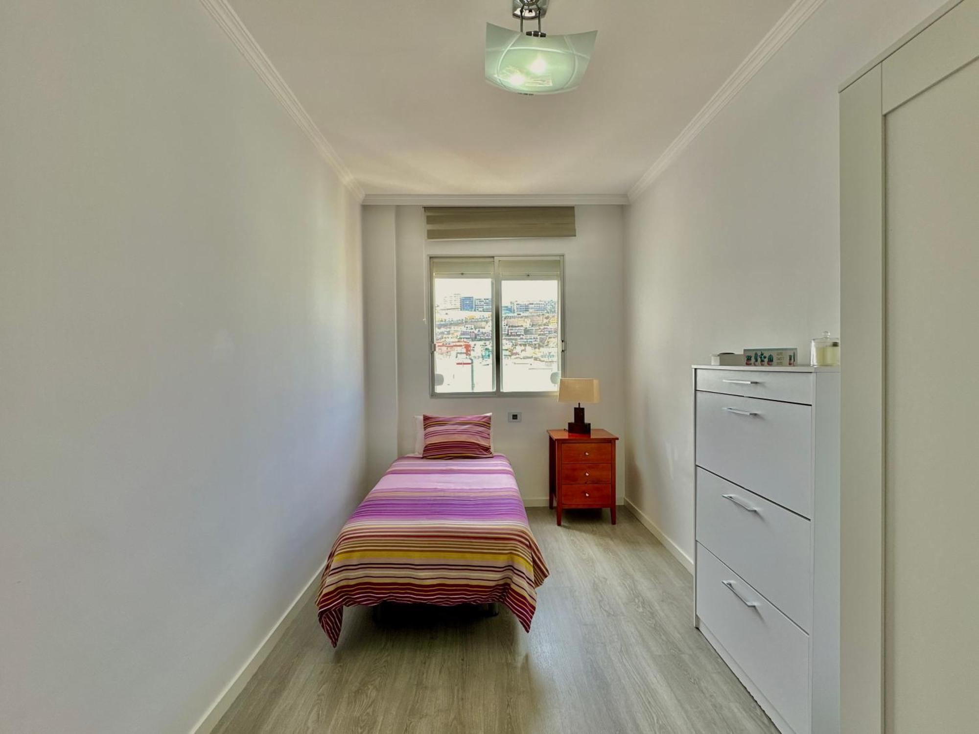 Hostiguest Coliving Leon Y Castillo Las Palmas de Gran Canaria Exterior photo
